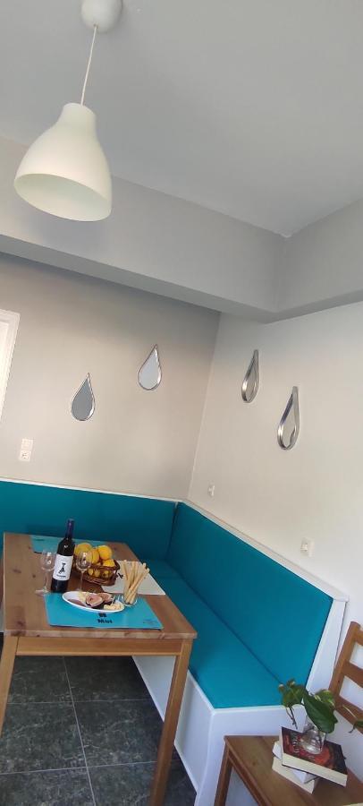 Small Patak House